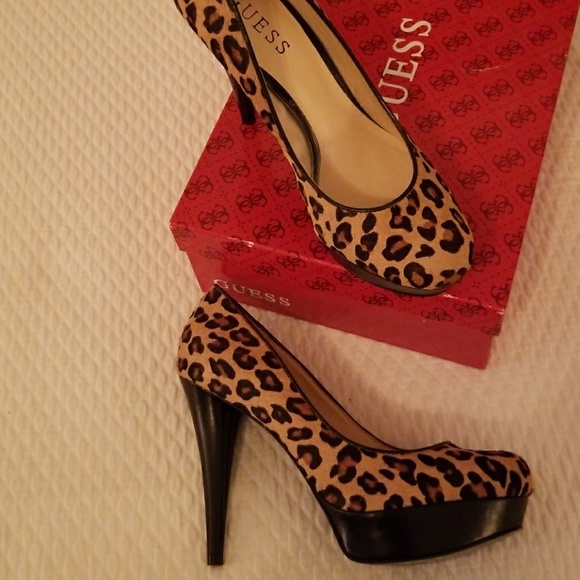 GUESS HEELS - Picture 2 of 6