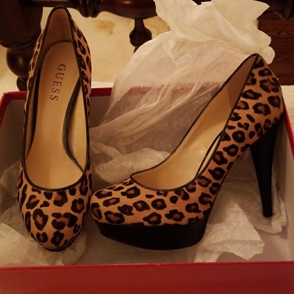 GUESS HEELS - Picture 6 of 6