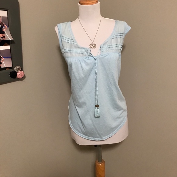 Top - Picture 1 of 1