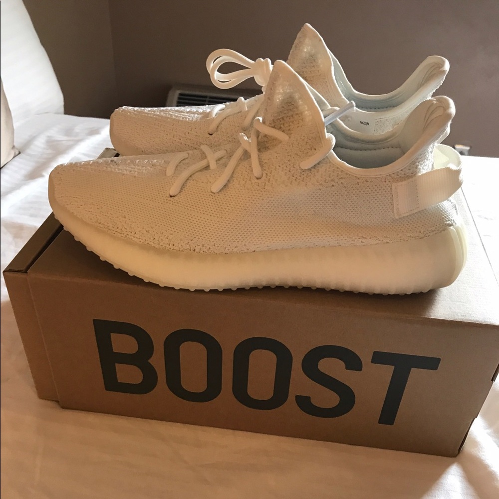 Yeezy boost 350 v2 cream white