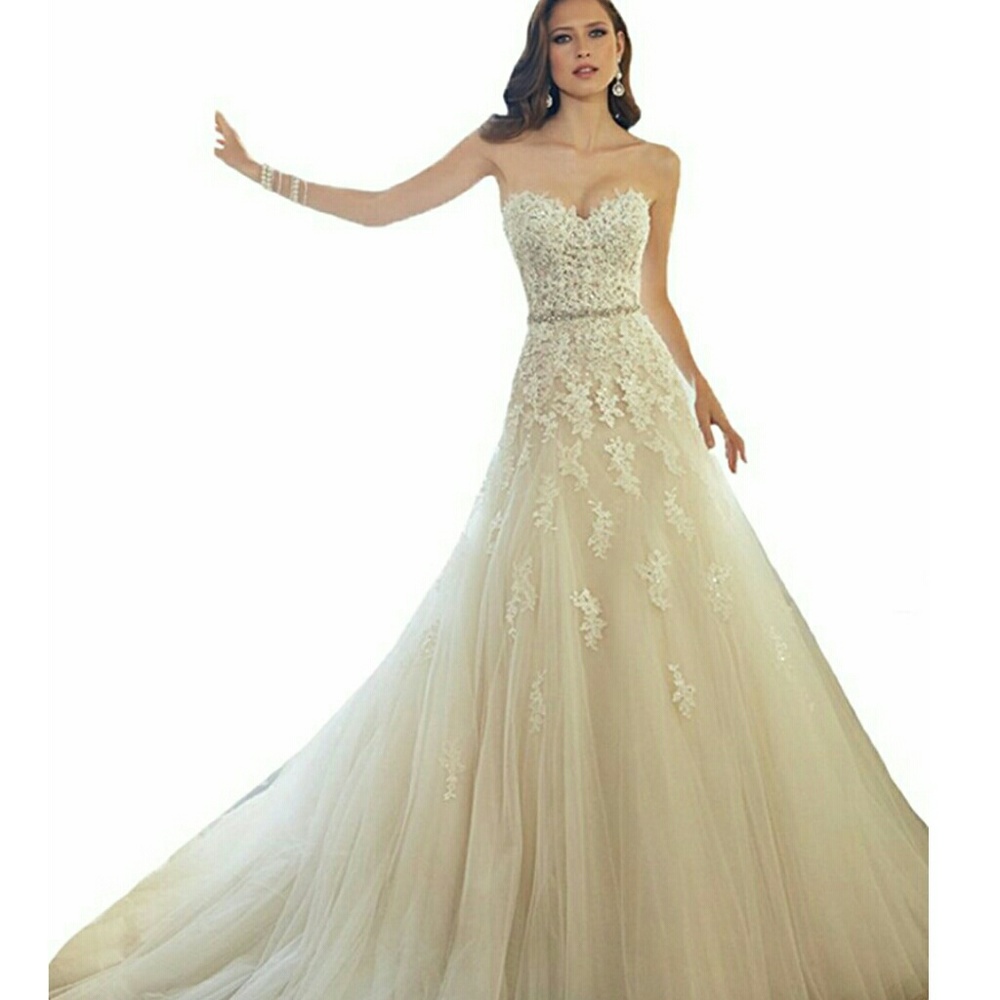 Wedding dress