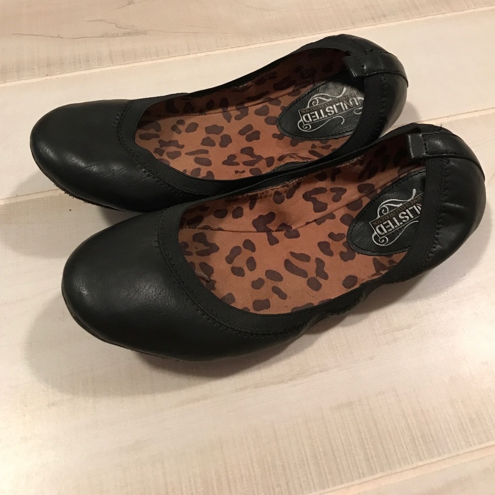 Unlisted by Kenneth Cole Brand Ballet Flats
