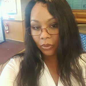 Meet your Posher, Wilnette