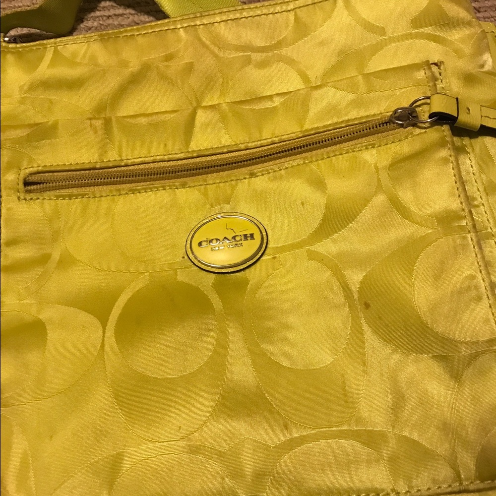 Authentic Coach bag - Picture 3 of 5