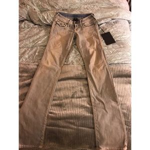 Never Worn Juniors True Religion Jeans