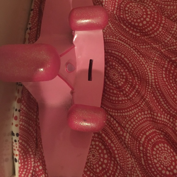 Cute piggy bank - Picture 2 of 5