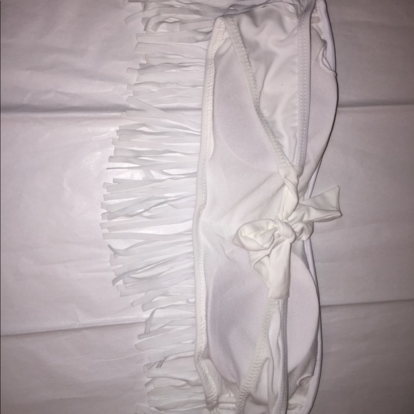 Fringe Bikini - Picture 3 of 7