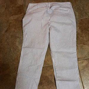 Old Navy Pixie ankle pants