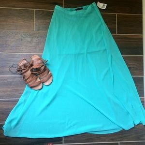 🆕 NWT 🎉 Forever 21 High-low Sheer Maxi Skirt