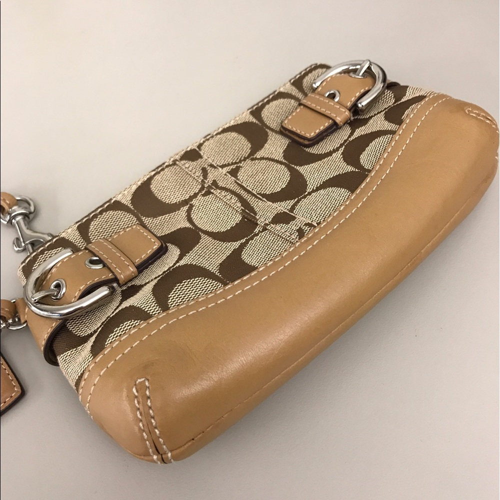 Coach Signature Wristlet - Picture 3 of 6