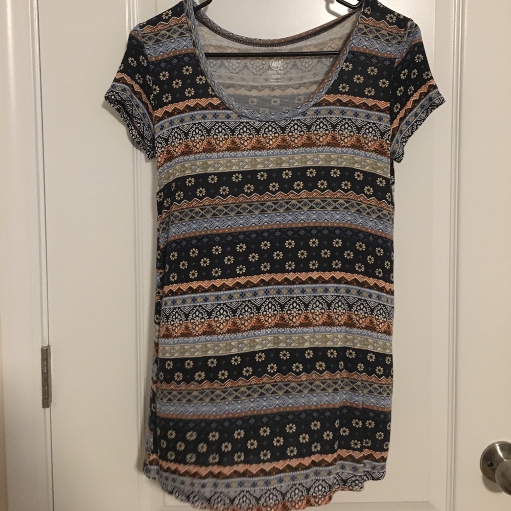 Patterned Tee NWOT