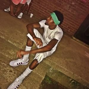 Meet your Posher, Deshawn