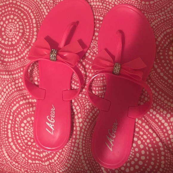 Cute summer flats!! - Picture 2 of 4