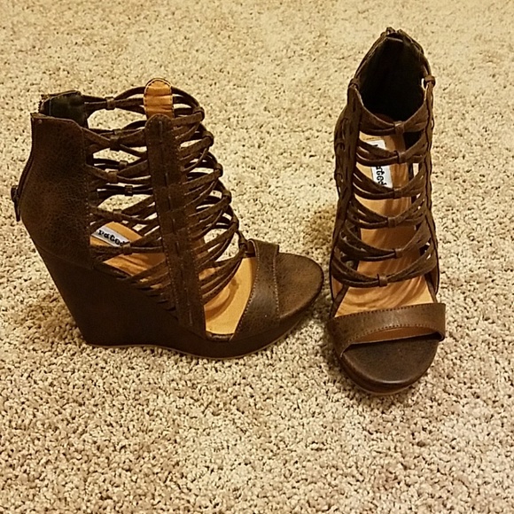 Shoes - Wedges