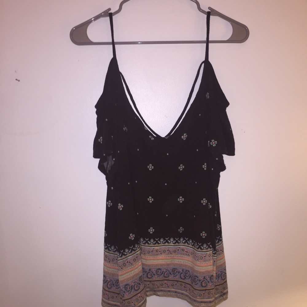 Off the shoulder Aztec T-shirt