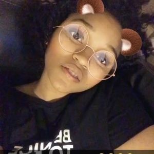 Meet your Posher, Dalissa