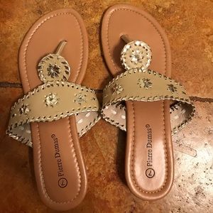 Pierre Dumas sandals