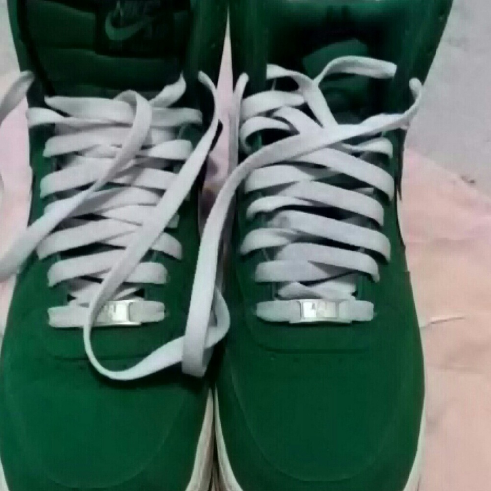 Midtop Air Force Ones