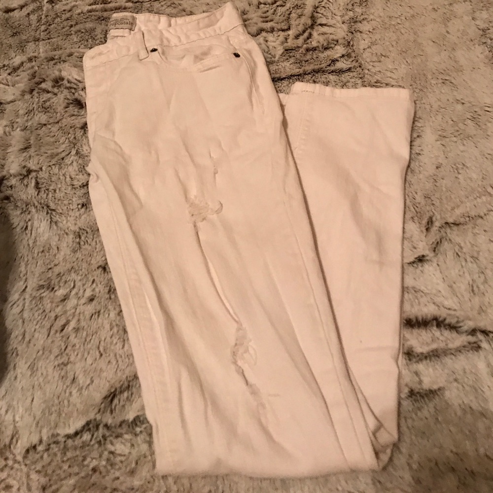 White skinny jeans