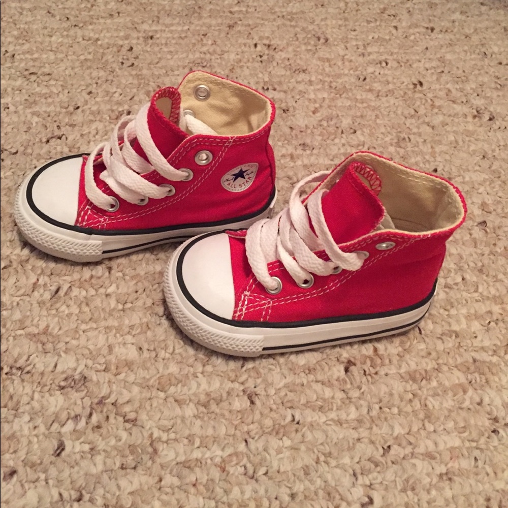 Red converse
