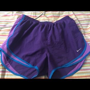 Women's Nike tempo running shorts
