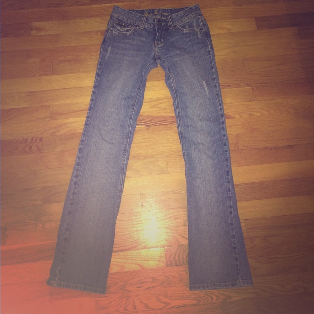 GUESS Doheny jeans size 26 great shape!