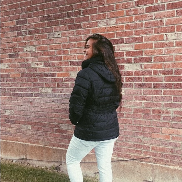 Black Puffer Coat - Picture 5 of 7