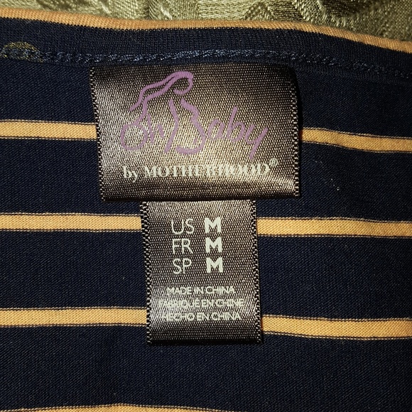 Maternity Shirt - Picture 2 of 2