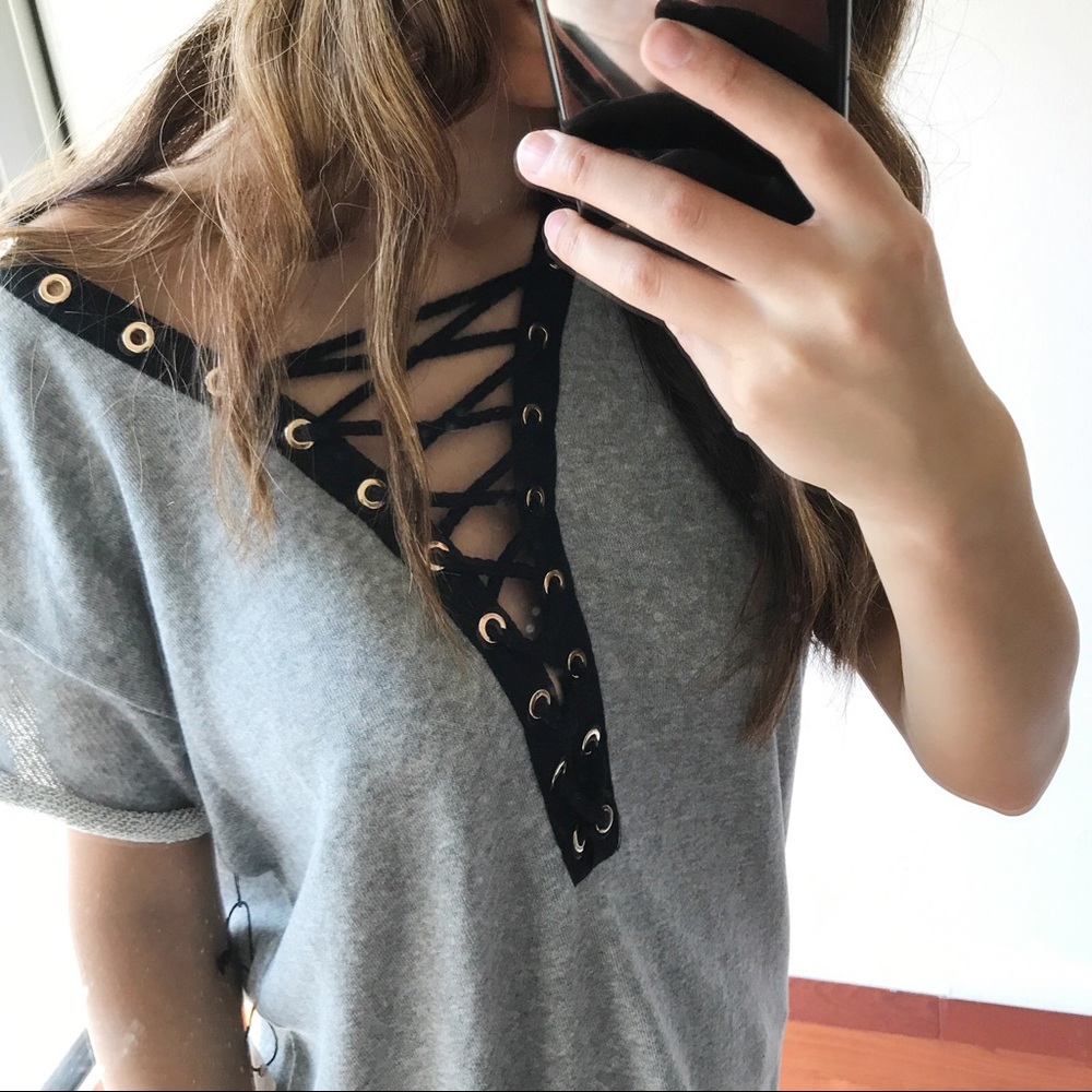 Cozy Grey Criss Cross Top: 1 LEFT in L - Picture 2 of 6