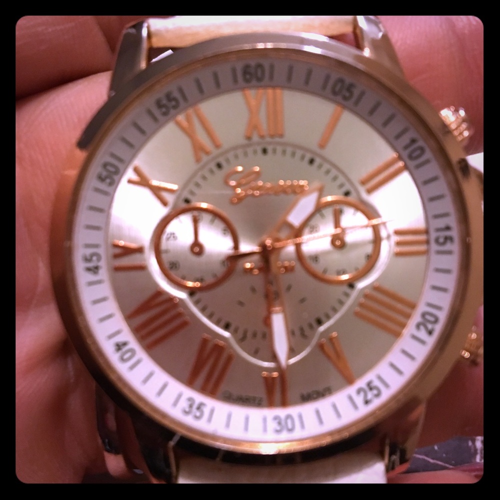 White watch 🌺BNWT🌺