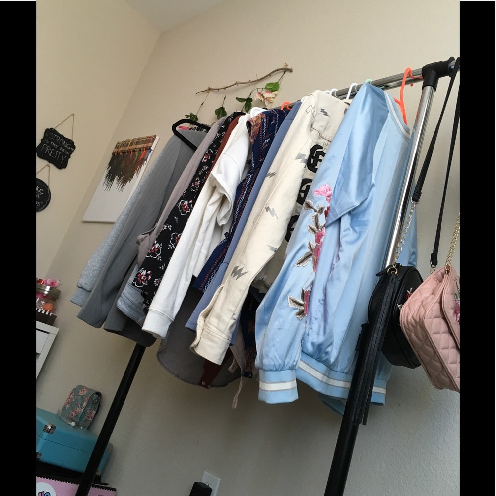 Meet your posher Cassandra!