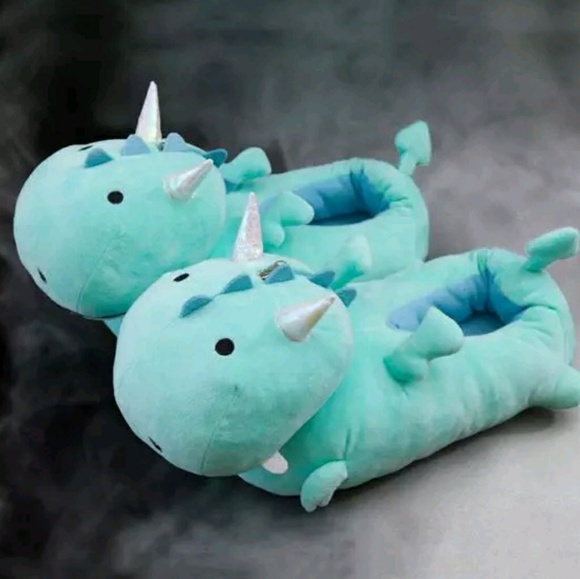 Dragon USB Light up Slippers - Picture 1 of 1