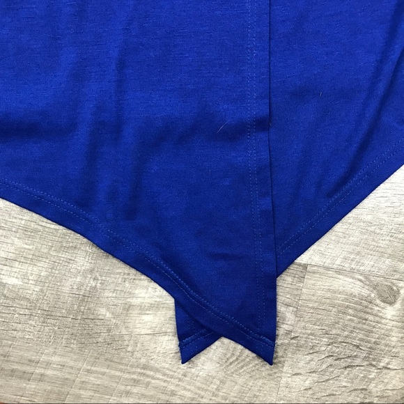 Royal Blue pointed Scoop blouse - Picture 3 of 6