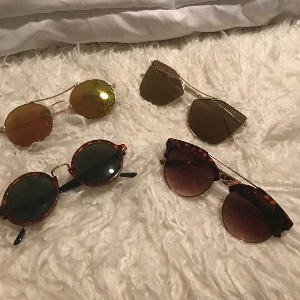 Sunglasses 😎 BUNDLE!