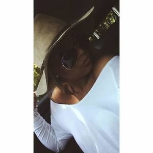 Meet your Posher, Nichole