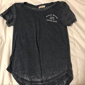 Hollister T-Shirt
