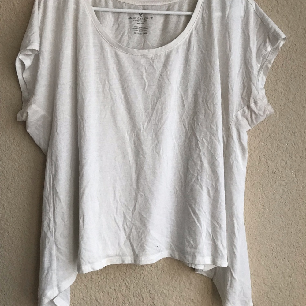 White American Eagle Shark Bite Hem Crop Top