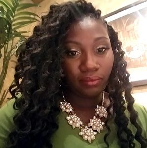Meet your Posher, Shakeena