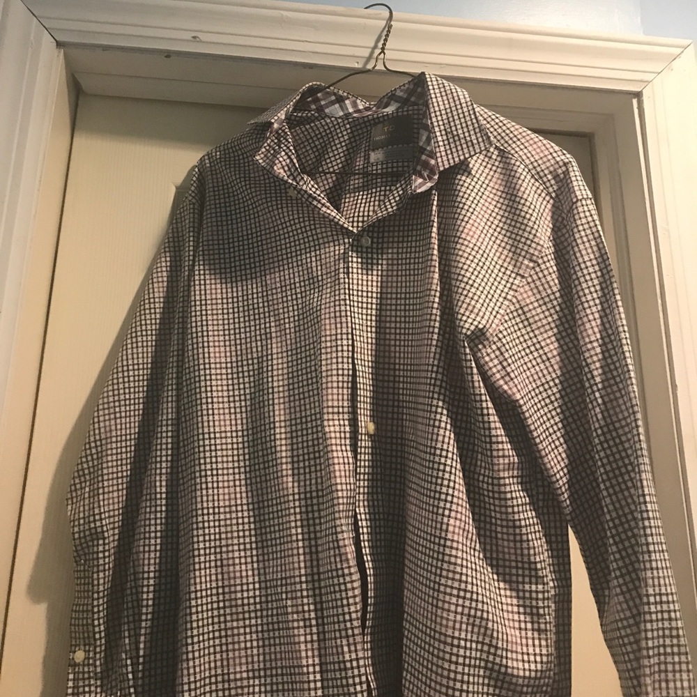 Thomas Dean button down dress shirt