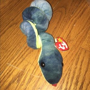 Ty Hissy Beanie Baby
