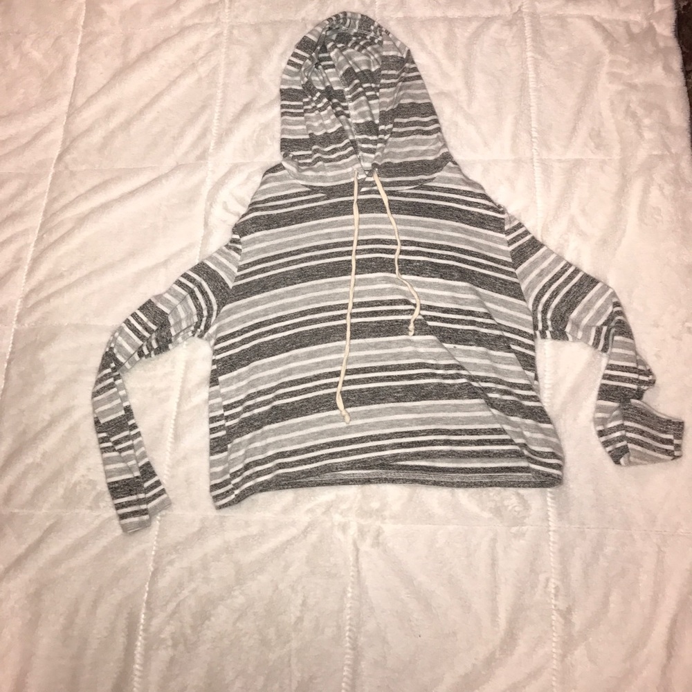 Hooded crop top
