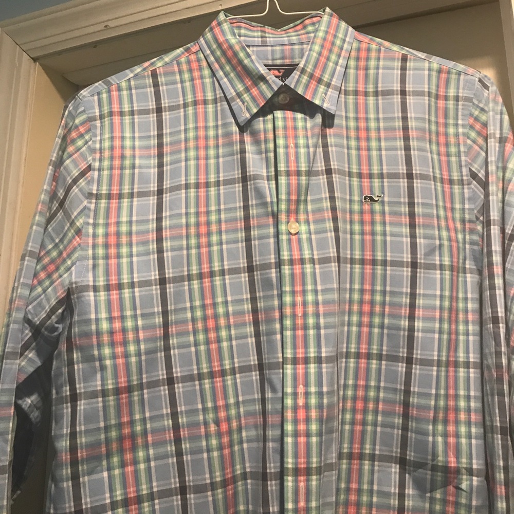 Vineyard vines button down whale shirt