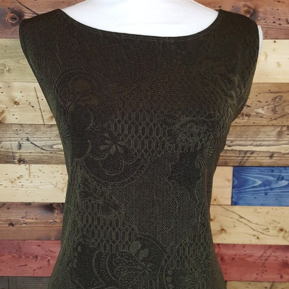 Chicos Travelers Sleeveless Scoop Neck Blouse 3