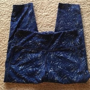 Athleta Chatarunga Cropped Pants, Small