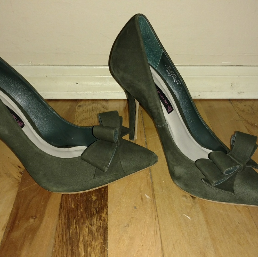 Steven Madden Green Heels