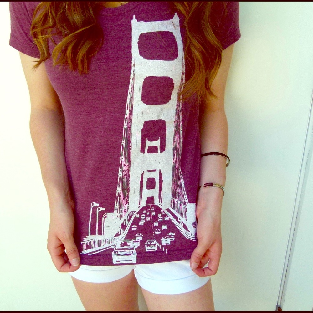 Burgundy women's T
