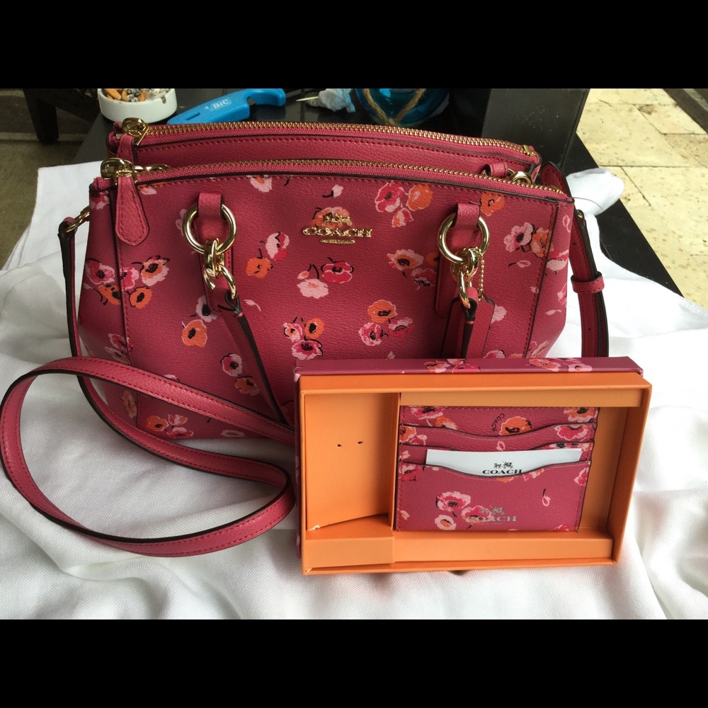 🌺 Coach Mini Christie Wildflower Dahlia Bag 🌺