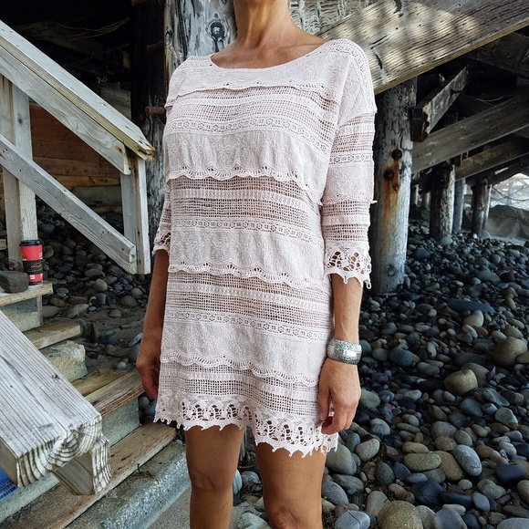 Tunic - Picture 6 of 7