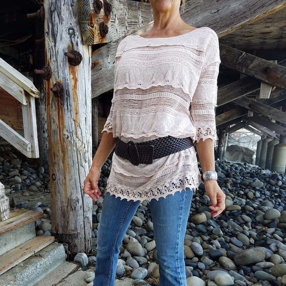 Tunic - Picture 7 of 7