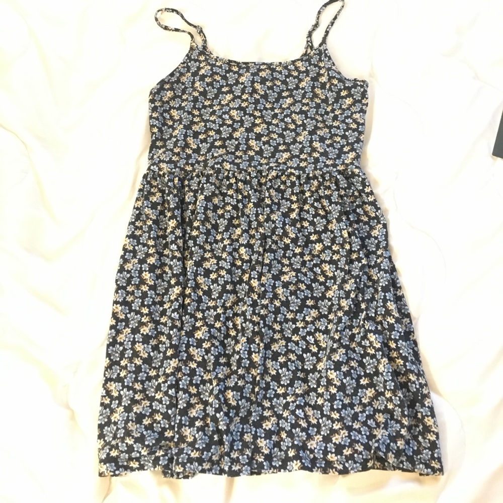 BLUE FLORAL PRINT DRESS
